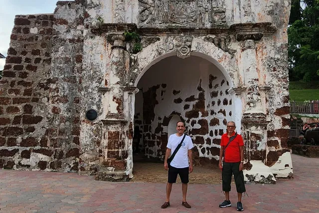 Melaka, A FAmosa, Porta Santiago