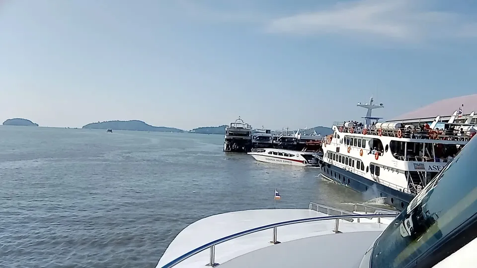 Rassada Pier en Phuket, Tailandia