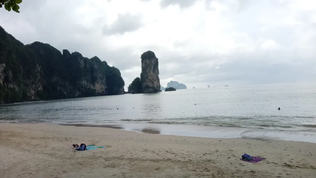 pai-plong-beach-ao-nang-krabi Que hacer en Ao Nang Pai Plong Beach
